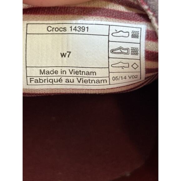 Crocs Loafers Womens 7 Purple Walu Canvas‎ Slipper Slip On Walking Comfort Shoes - Picture 7 of 9